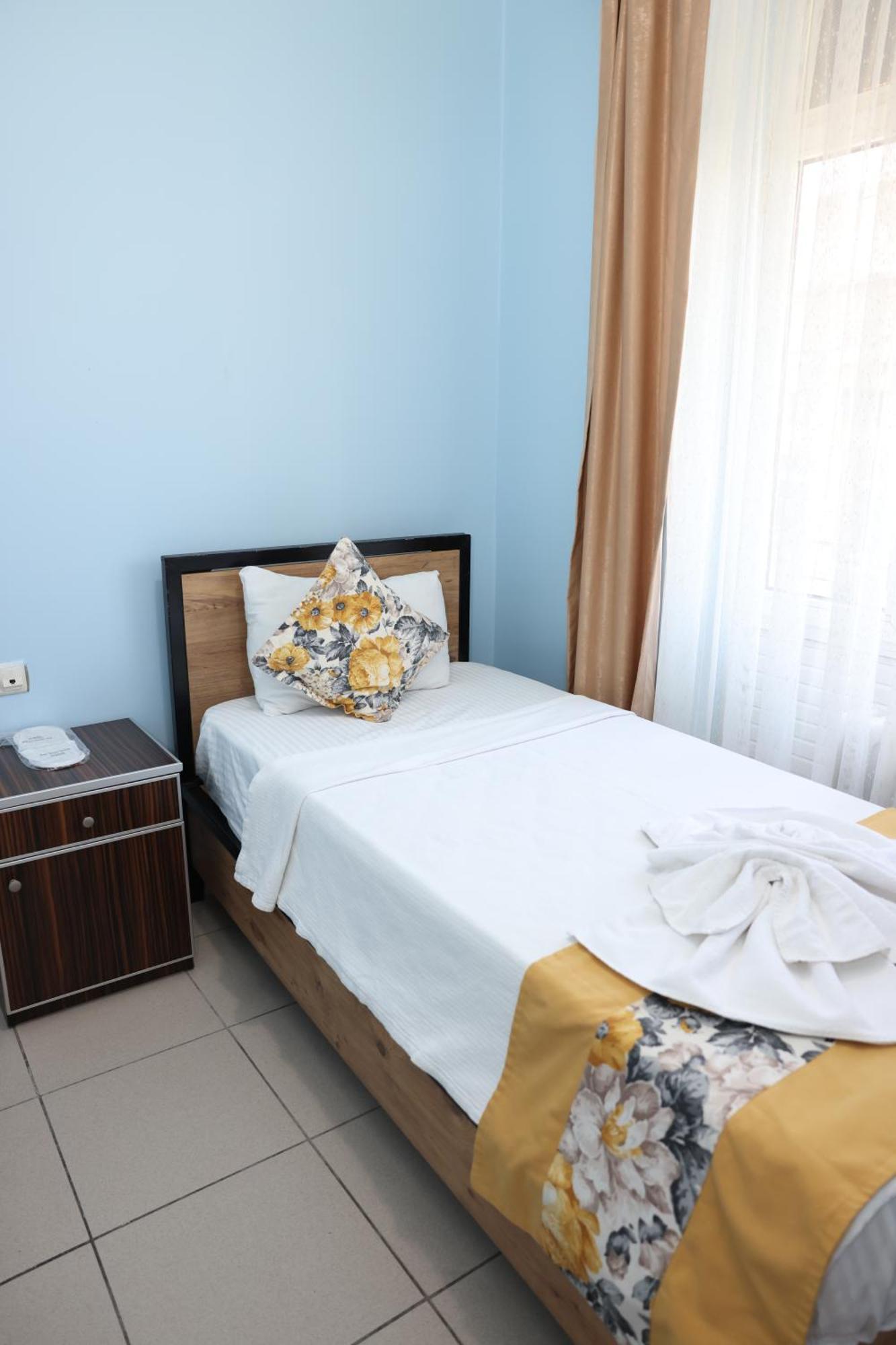 The Time Hotel Адана Екстер'єр фото