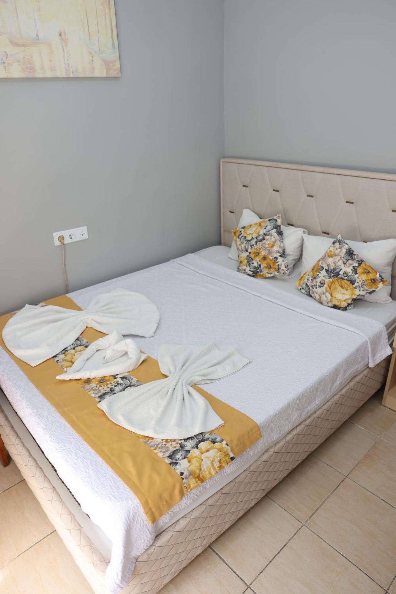 The Time Hotel Адана Екстер'єр фото